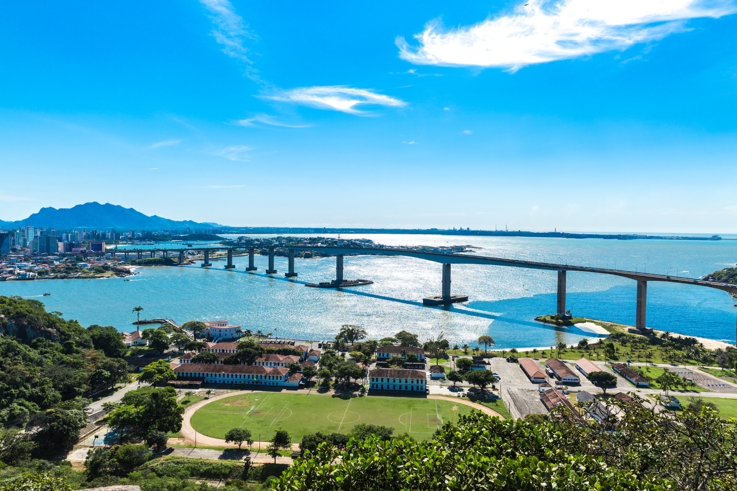 Vitória >> Saída 15/08/26